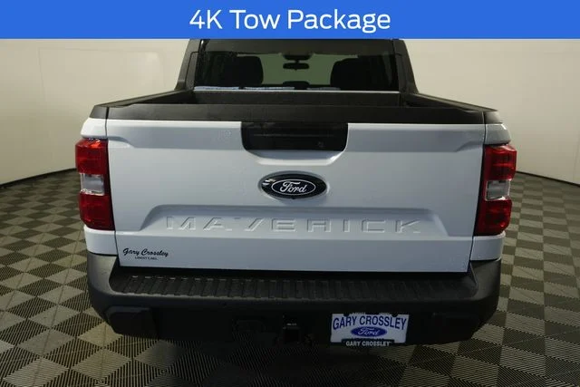 New 2026 Oxford White Ford XLT image 4