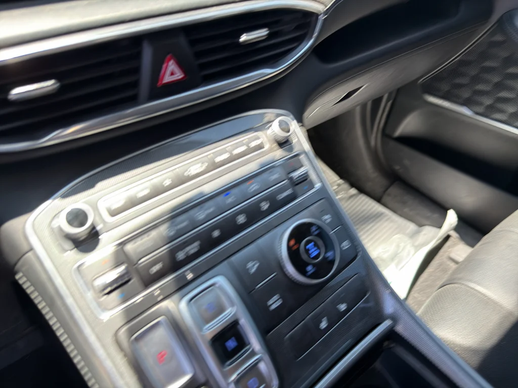 Used 2023 Hampton Gray Hyundai SEL Premium image 10