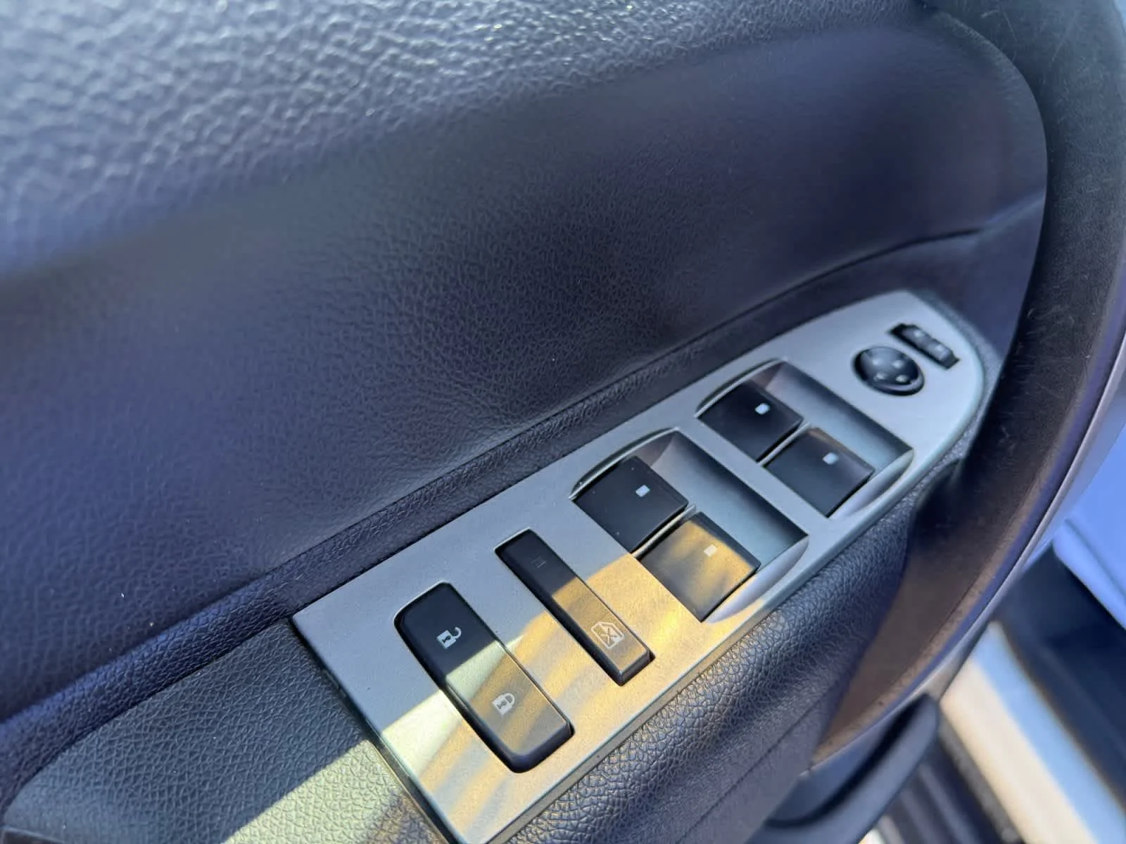 Used 2012 Summit White Chevrolet LT image 14