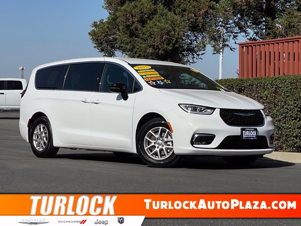 2025 Chrysler Pacifica