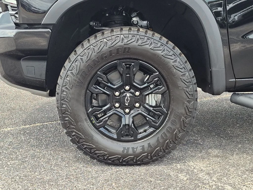 New 2026 Black Chevrolet ZR2 image 11
