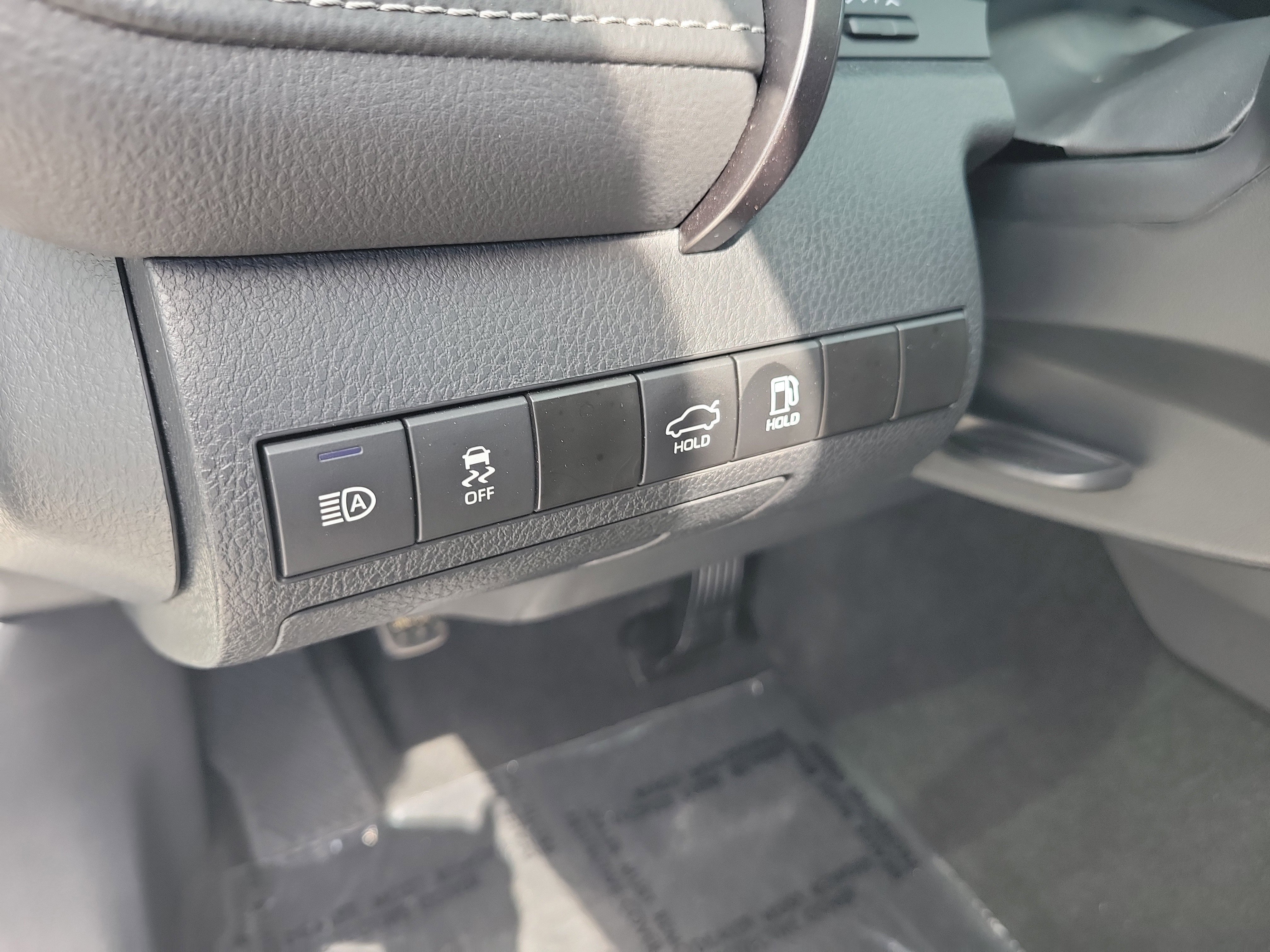 Used 2024 Ice Toyota SE image 24