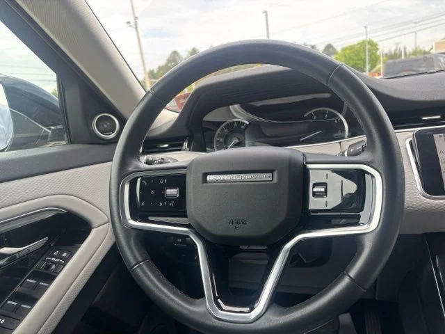 Used 2023 Gray Land Rover S image 12