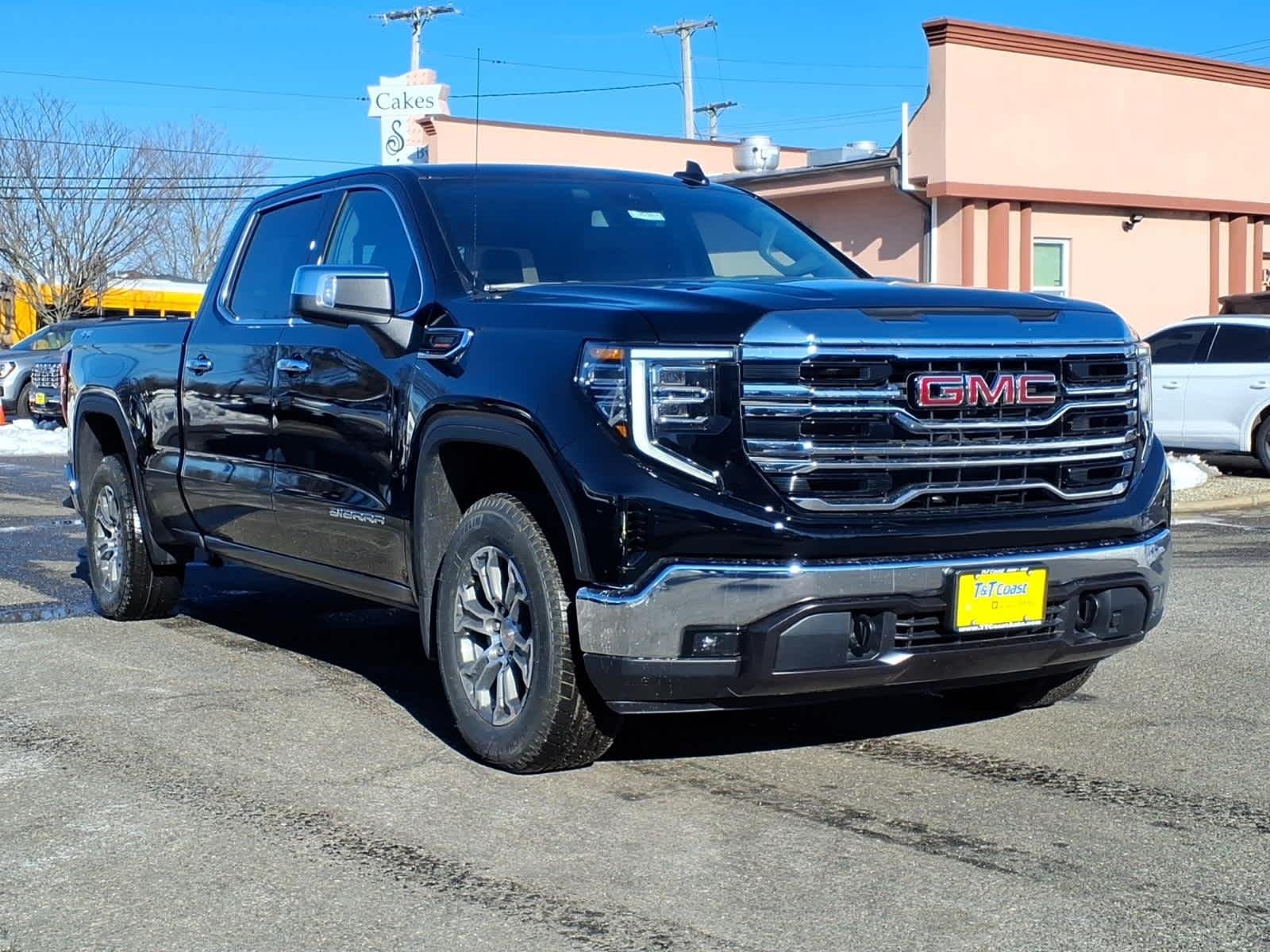 2026 GMC Sierra 1500 SLT - Photo 3