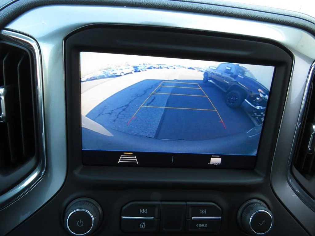 Used 2022 Steel Metallic Chevrolet LT image 26