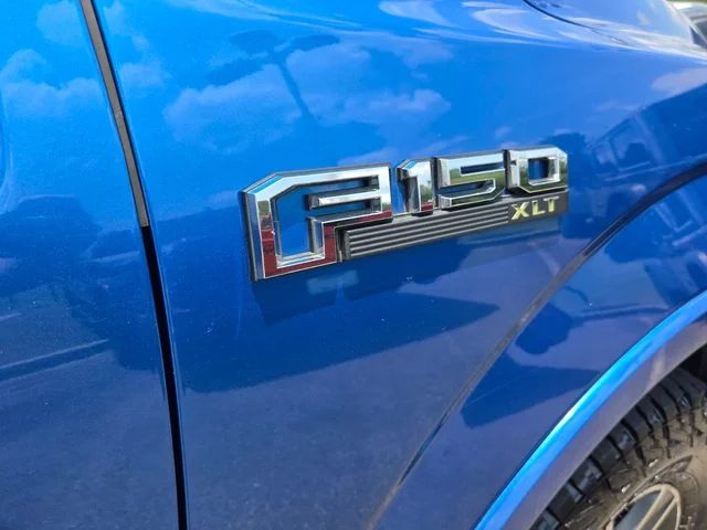 Used 2016 Blue Ford XLT image 15