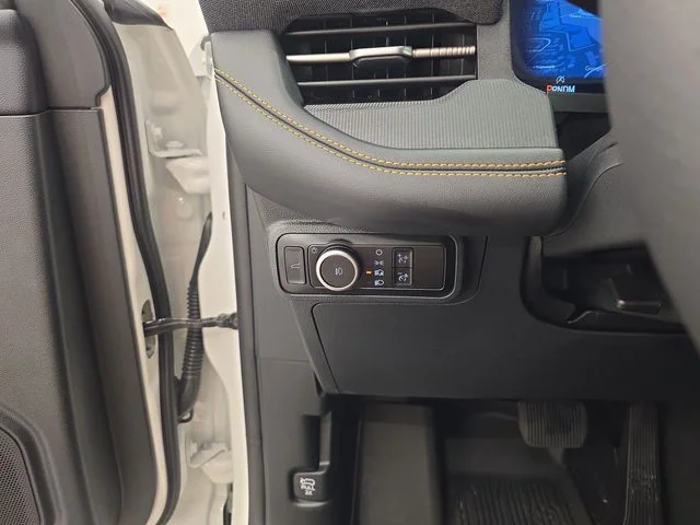 New 2026 Star White Metallic Tri-Coat Ford Tremor® image 41