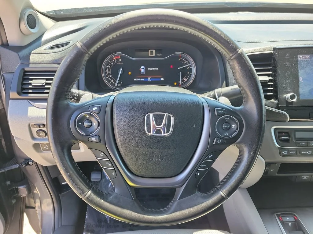 Used 2023 Gray Honda RTL image 21