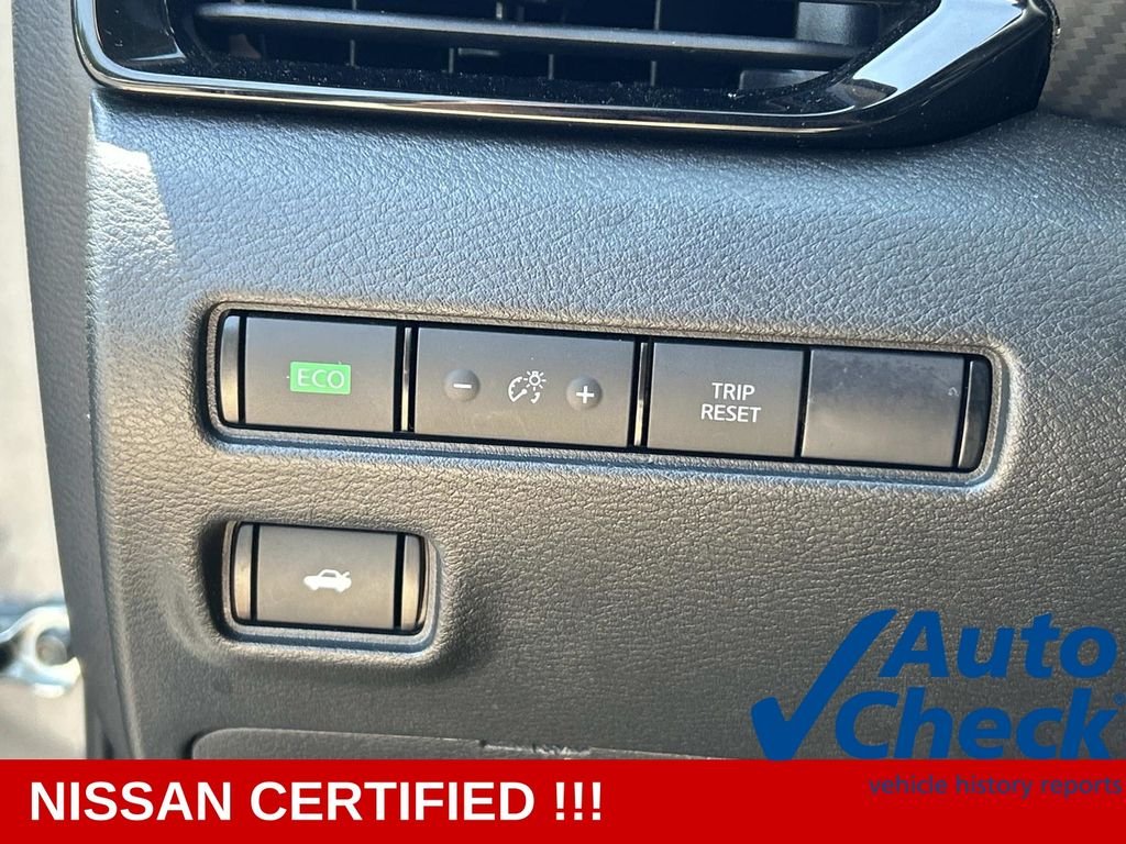 Used 2023 Gray Nissan SV image 16