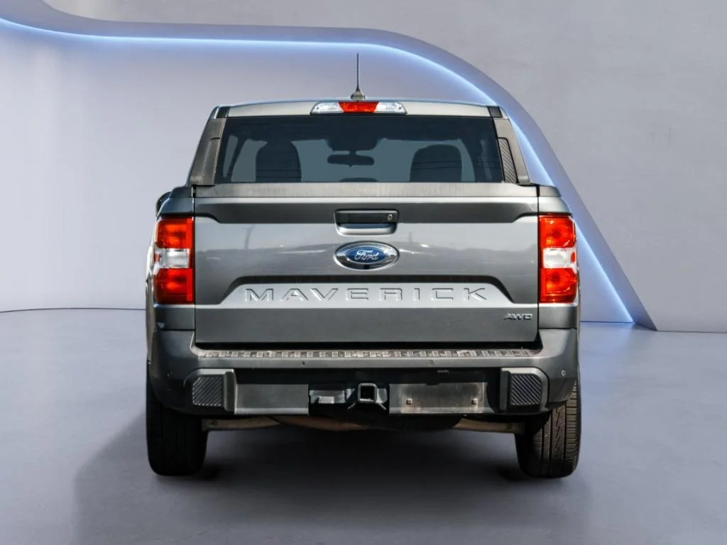 Used 2024 Carbonized Gray Metallic Ford XLT image 6