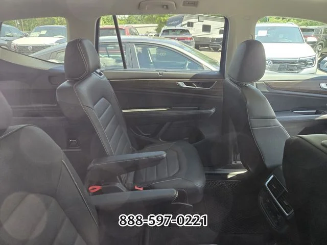Certified Used 2026  Volkswagen 2.0T SEL image 9