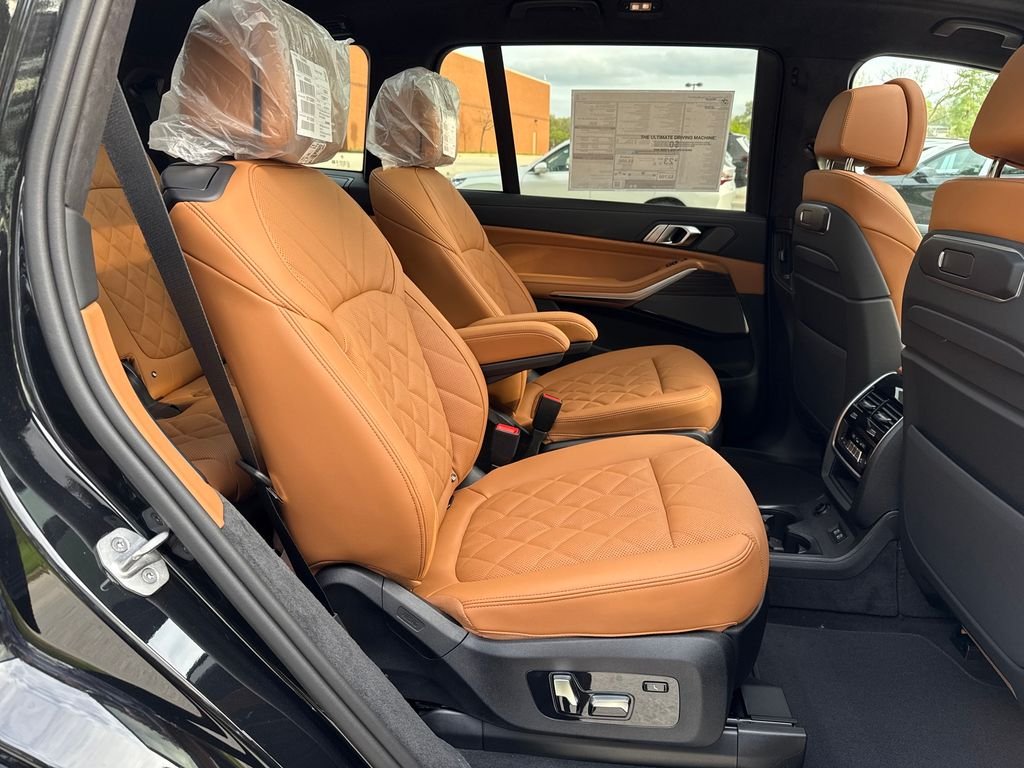 New 2026 Black BMW xDrive40i image 29