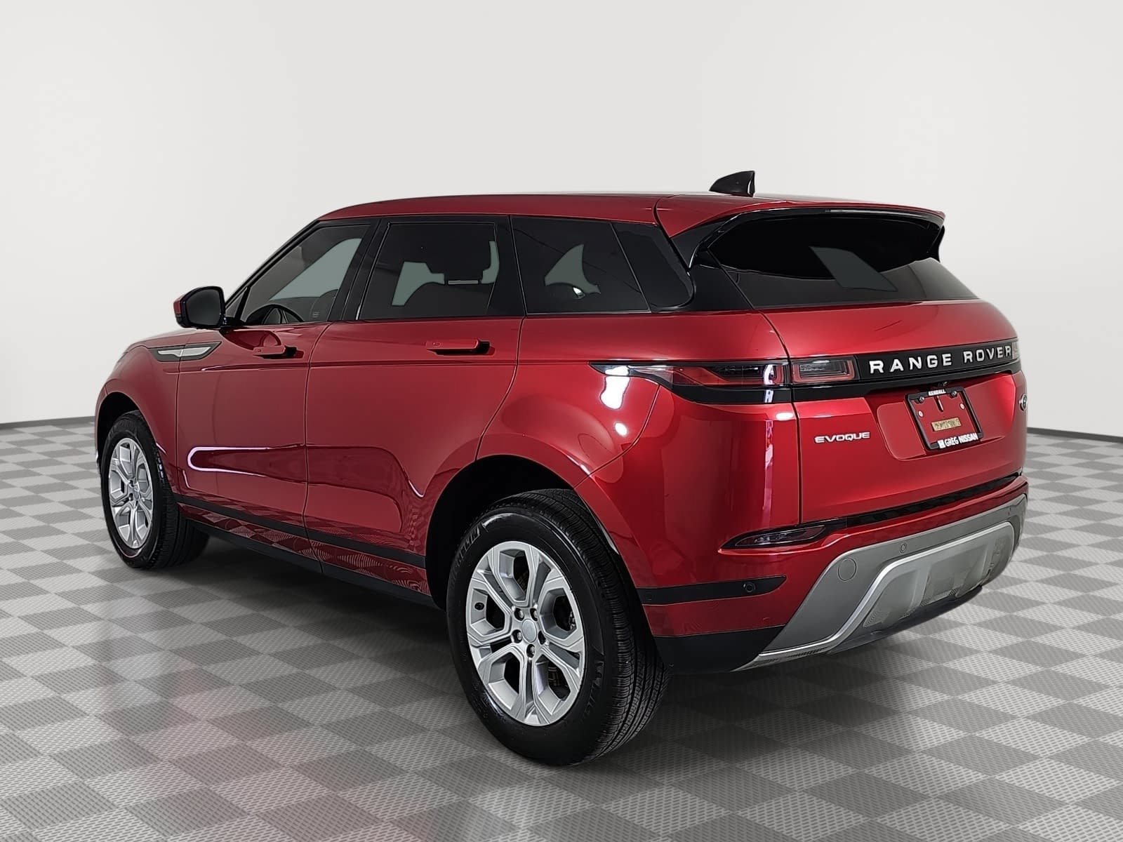 Used 2021 Red Land Rover S image 6