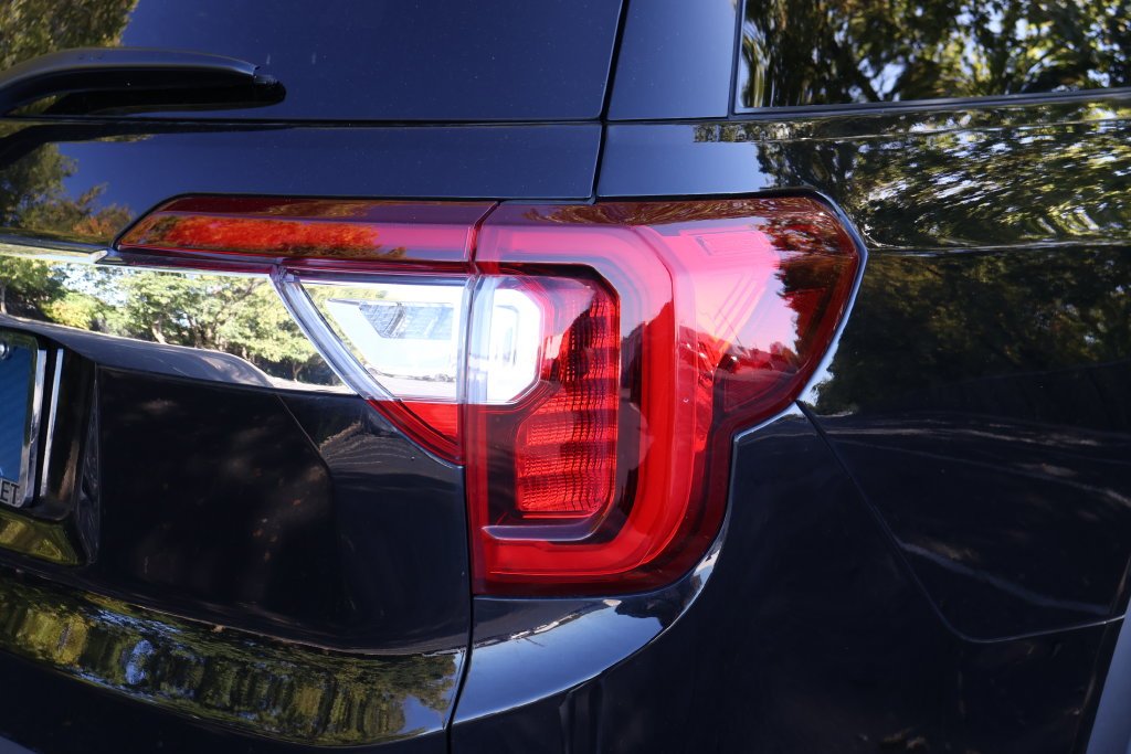 2023 GMC Acadia SLE - Photo 8