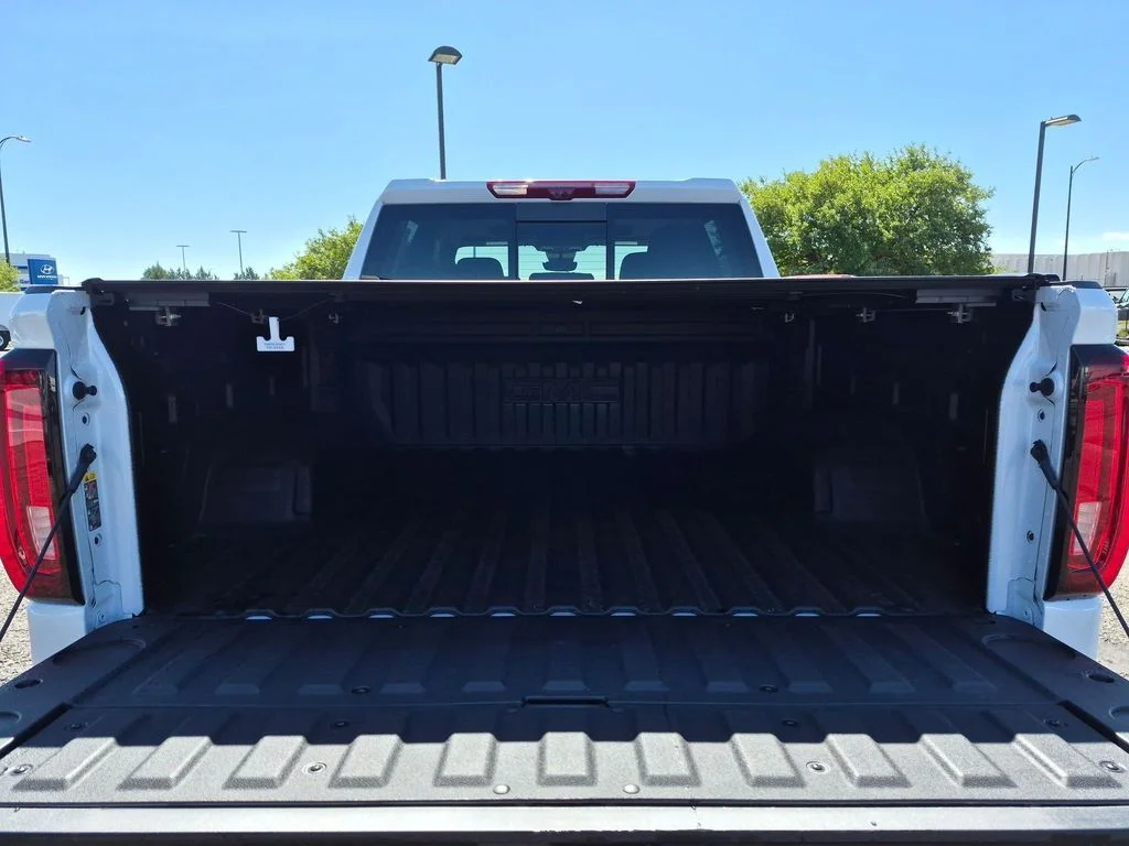 2026 GMC Sierra 1500 Denali - Photo 6