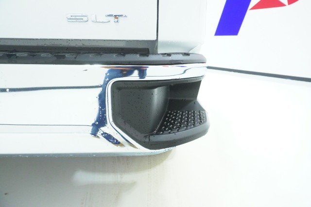 2026 GMC Sierra 1500 SLT - Photo 10
