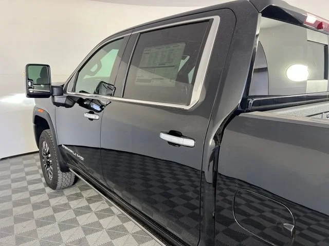 2026 GMC Sierra 2500HD Denali Ultimate - Photo 10