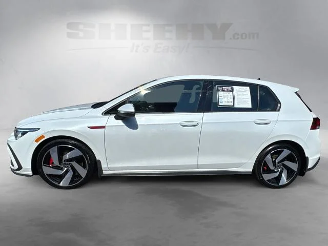 Used 2023 Opal White Pearl Effect Volkswagen  image 15