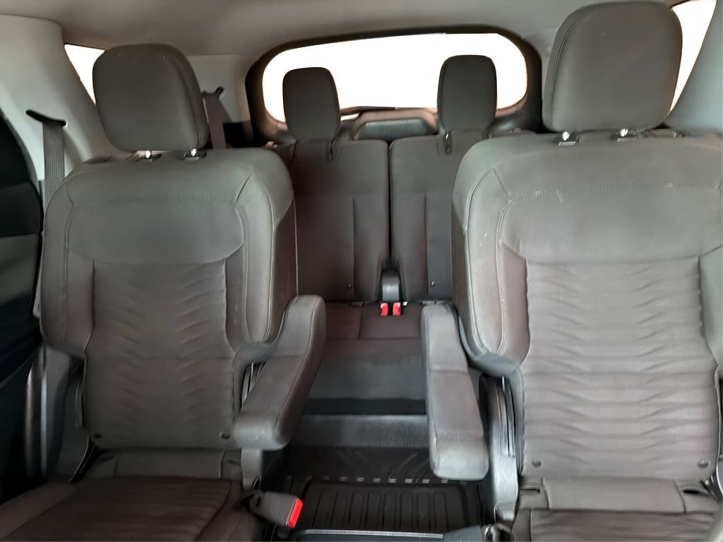 Used 2020 Agate Black Metallic Ford XLT image 15