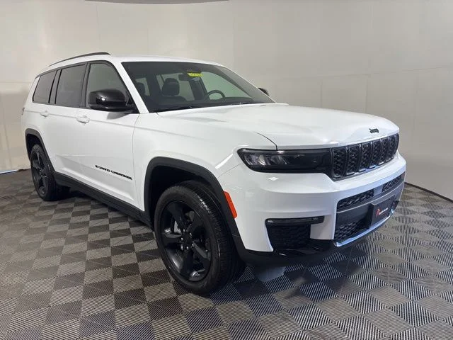 2025 Jeep Grand Cherokee L Limited 4x4's photo