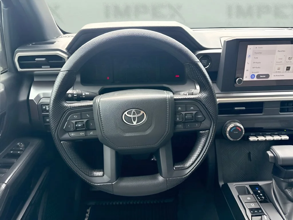 Used 2025  Toyota SR image 13