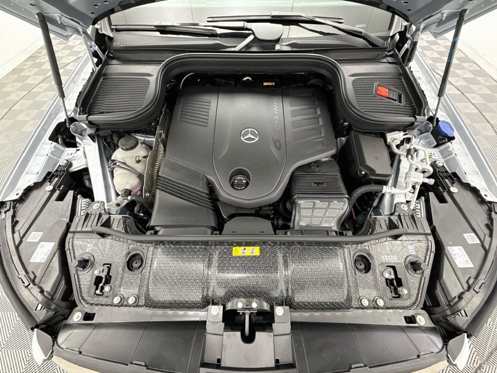 Certified Used 2026 Cirrus Silver Metallic Mercedes-Benz GLS 450 image 29