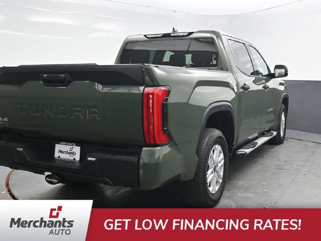 Used 2022 Green Toyota SR5 image 7