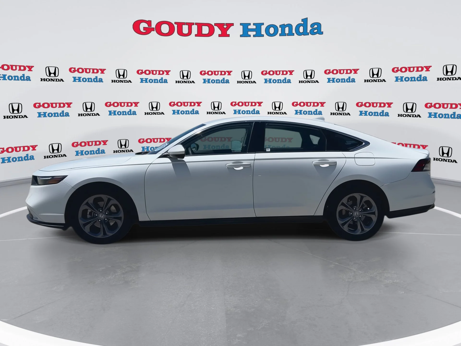 2024 Honda Accord EX - Photo 31