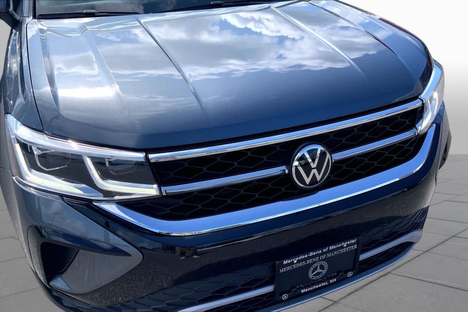 Used 2024 Platinum Gray Metallic Volkswagen SEL image 30