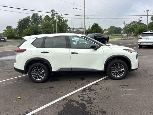 Used 2024 White Nissan S image 26