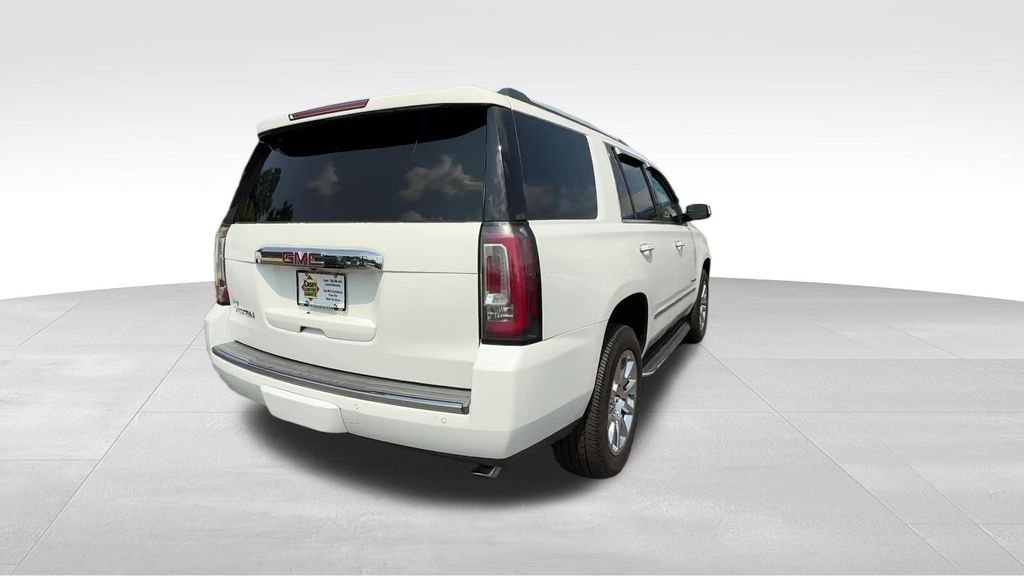 Used 2019 White GMC Denali image 7