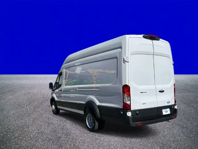 New 2027 Oxford White Ford Cargo Van image 5