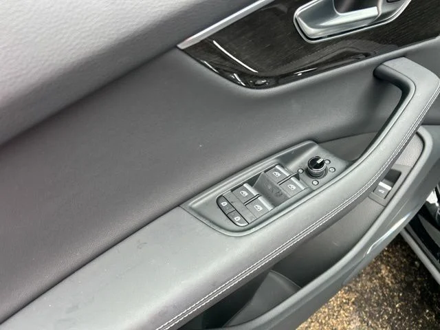 Used 2026  Audi 55 Premium Plus image 30