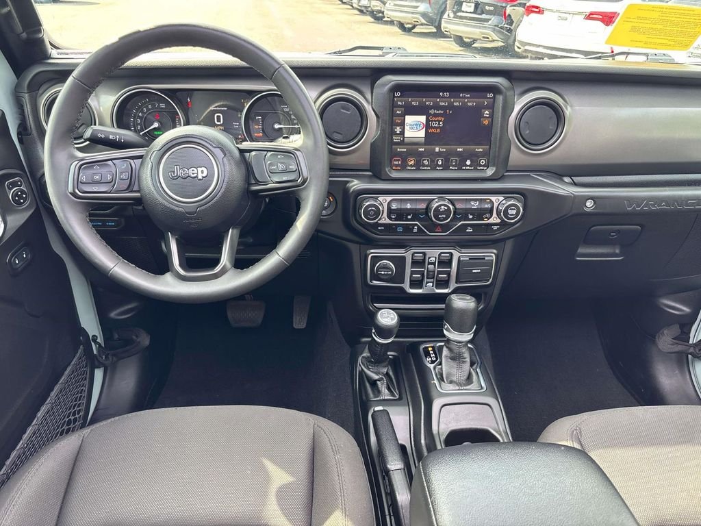 Used 2023  Jeep Willys 4xe image 13