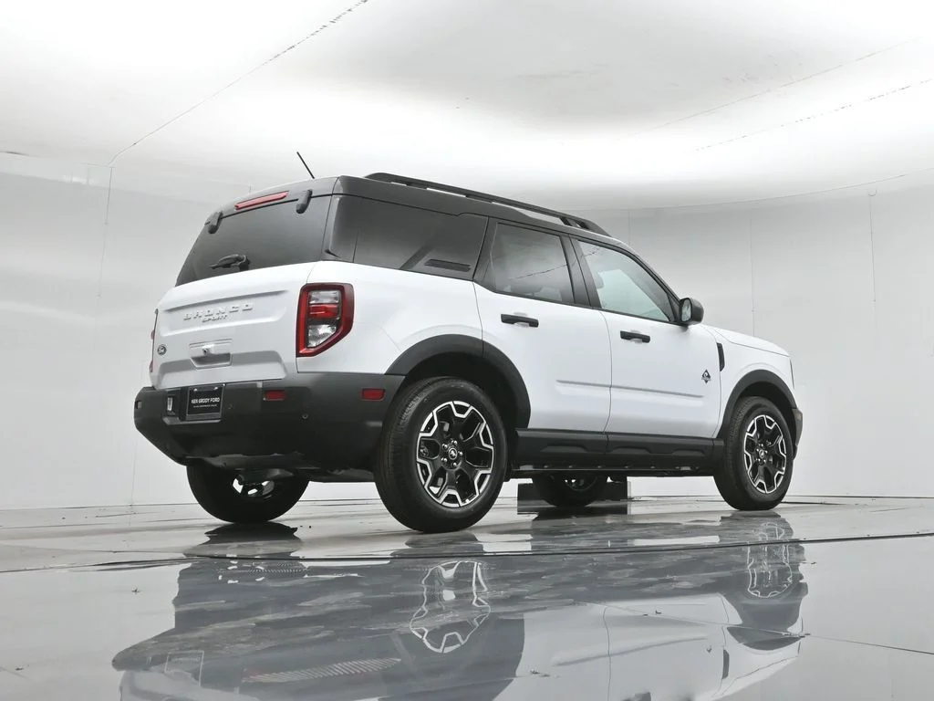 New 2026 Oxford White Ford Outer Banks image 43