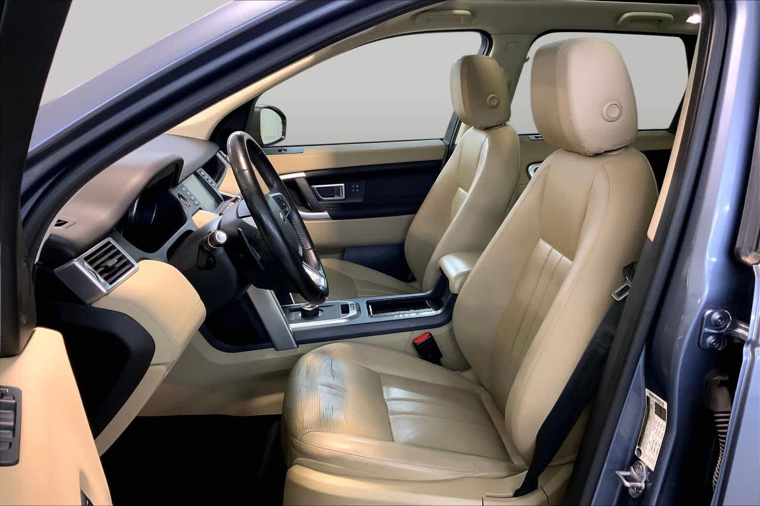 Pre-Owned 2018 Land Rover Discovery Sport HSE