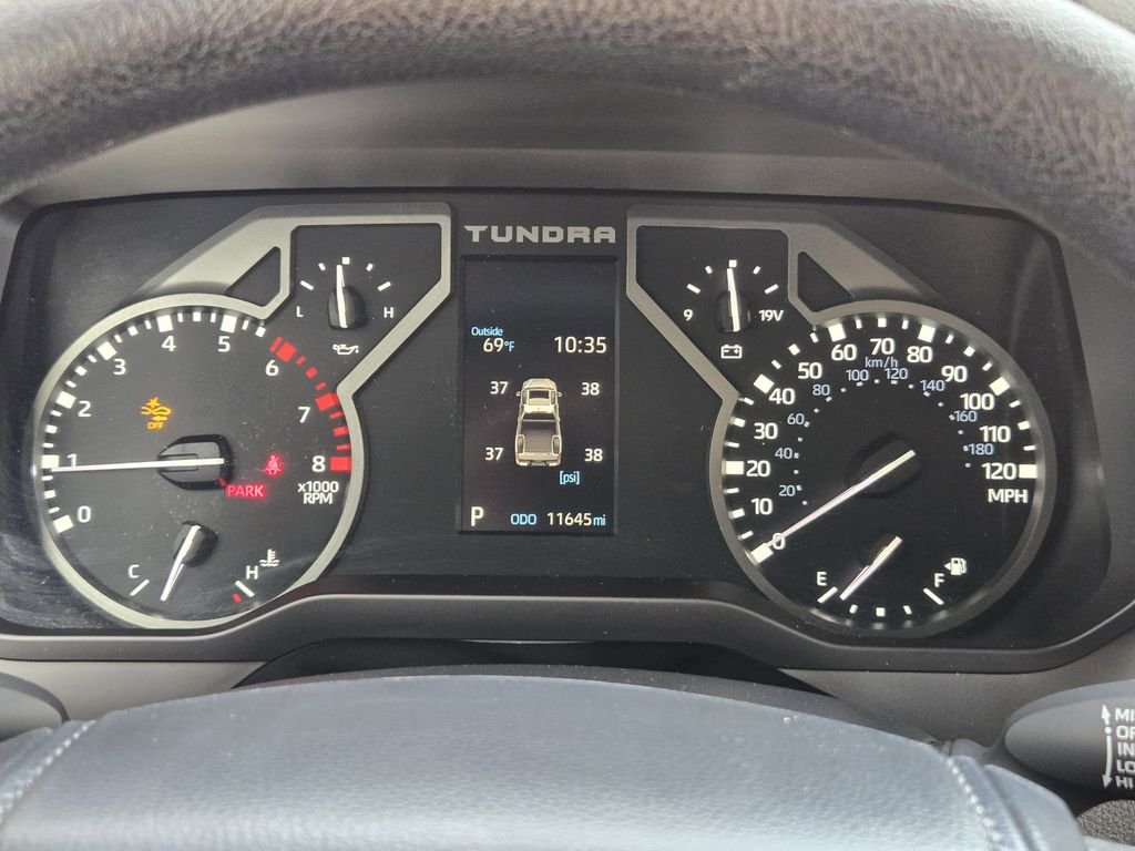 2024 Toyota Tundra SR5 - Photo 10