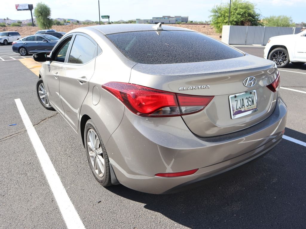 Used 2015 Hyundai Elantra SE with VIN 5NPDH4AE4FH612094 for sale in Tempe, AZ