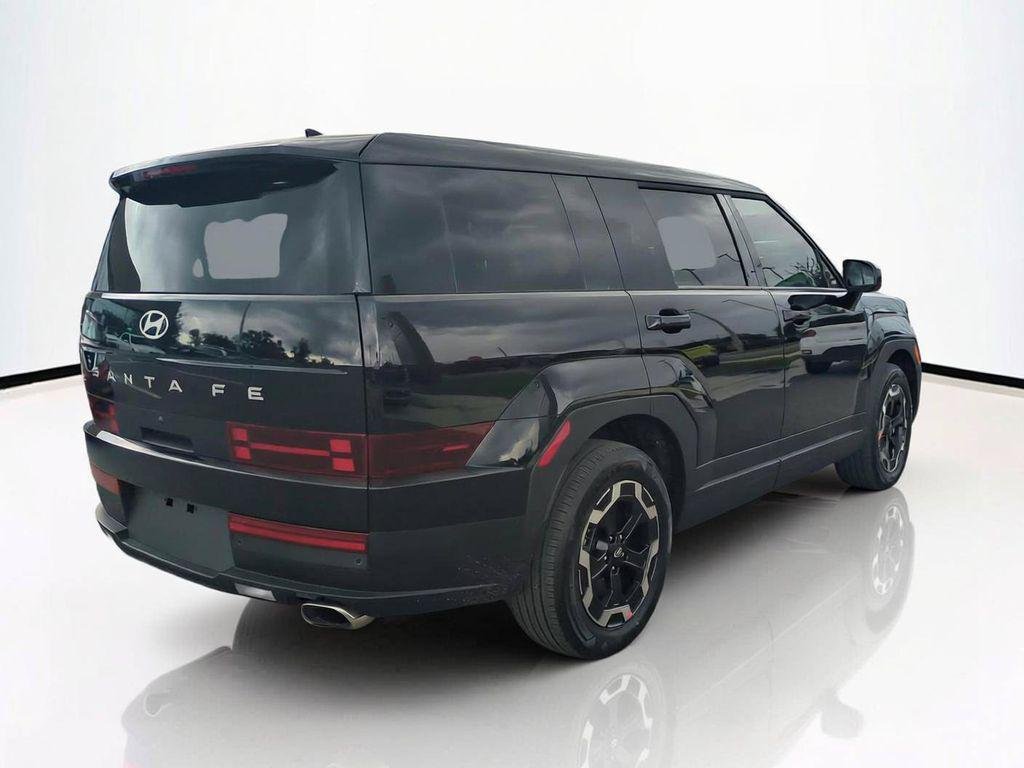 New 2027 Black Hyundai SE FWD image 5