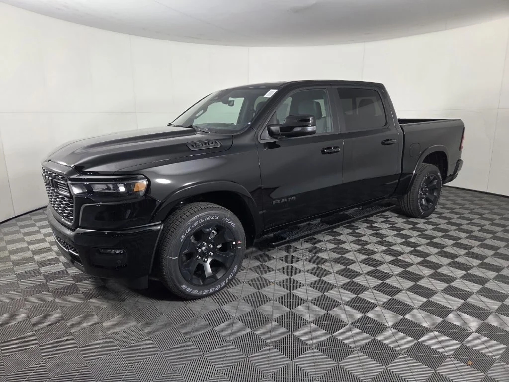 New 2026 Diamond Black Crystal Pearl-Coat Exterior Paint RAM Big Horn image 4