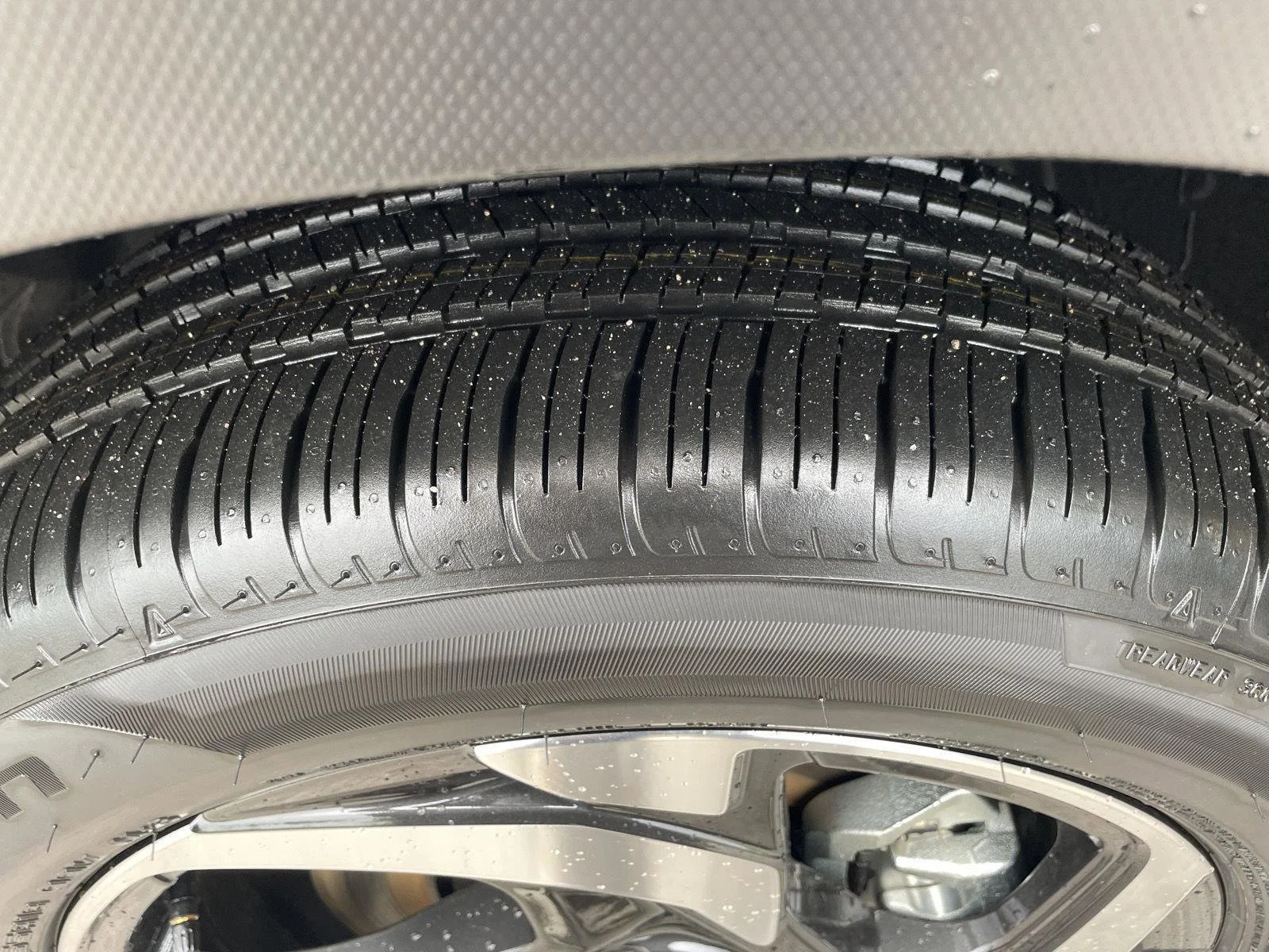 New 2026 Crystal Black Silica Subaru Limited Hybrid image 30