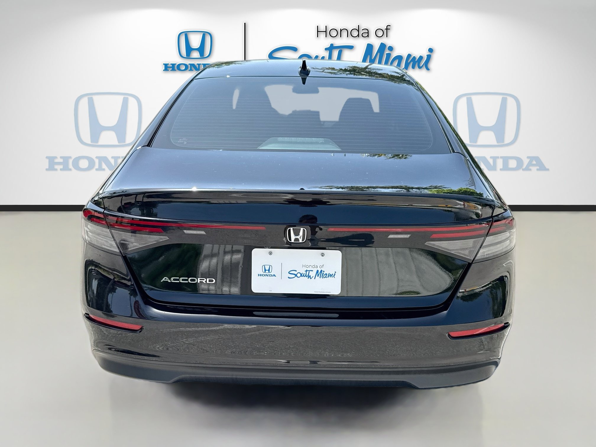 Used 2024 Crystal Black Pearl Honda 1.5T LX image 6