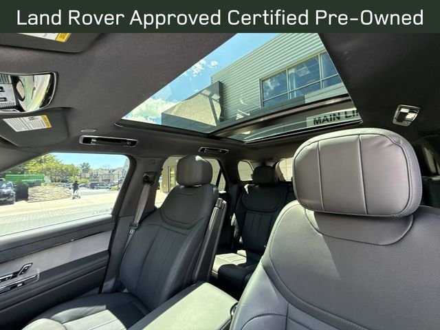 Certified Used 2025 Santorini Black Land Rover Dynamic SE image 21