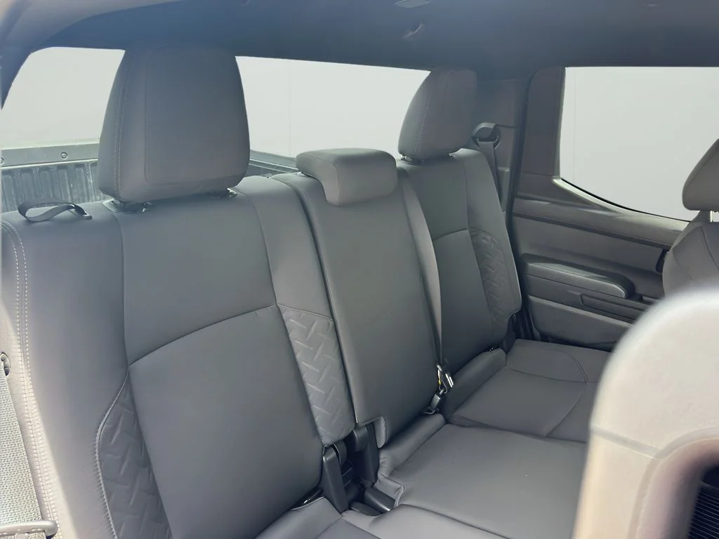 Used 2024 Blue Crush Metallic Toyota SR5 image 15