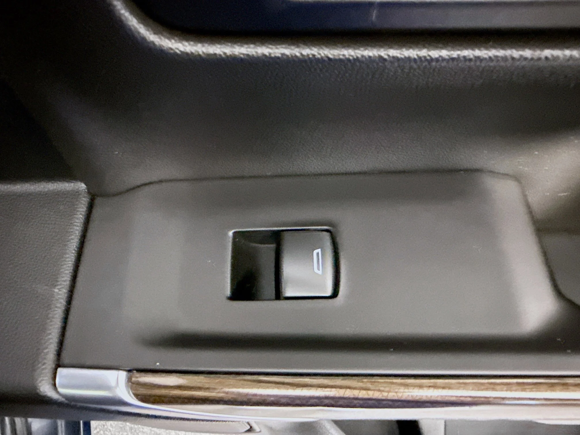 Used 2022 Northsky Blue Metallic Chevrolet RST image 26