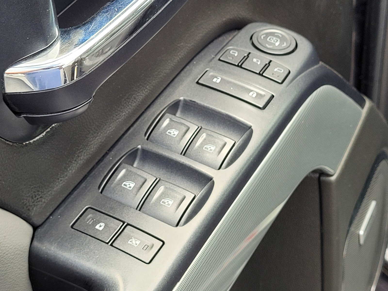2014 Chevrolet Silverado 1500 LTZ - Photo 8