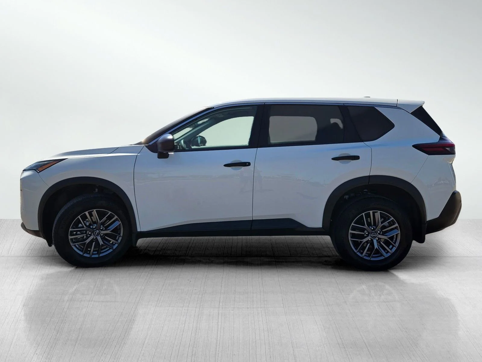 Used 2023 Glacier White Nissan S image 10