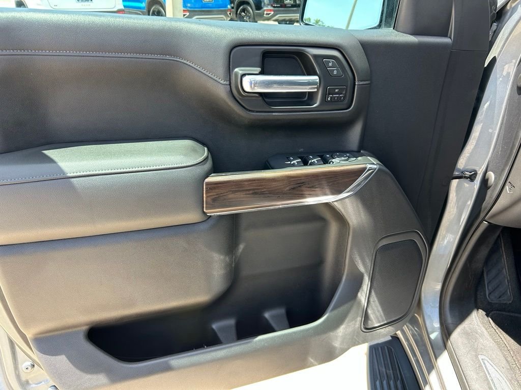 Used 2021 Gray GMC SLT image 18
