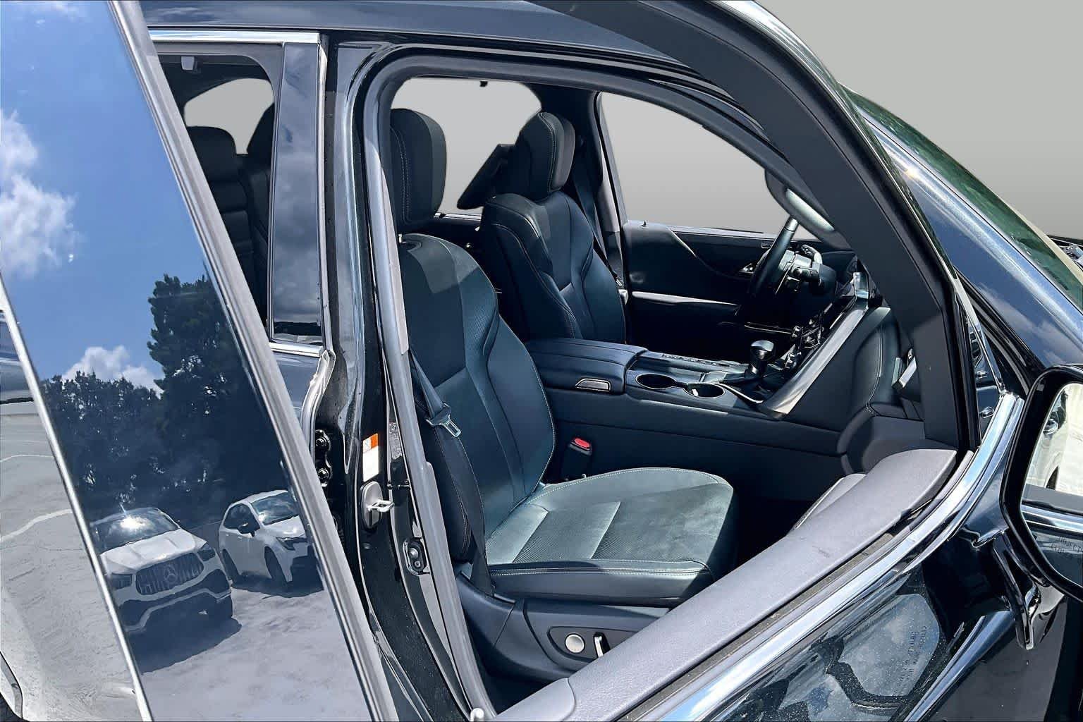 Used 2023 Caviar Lexus Luxury image 9