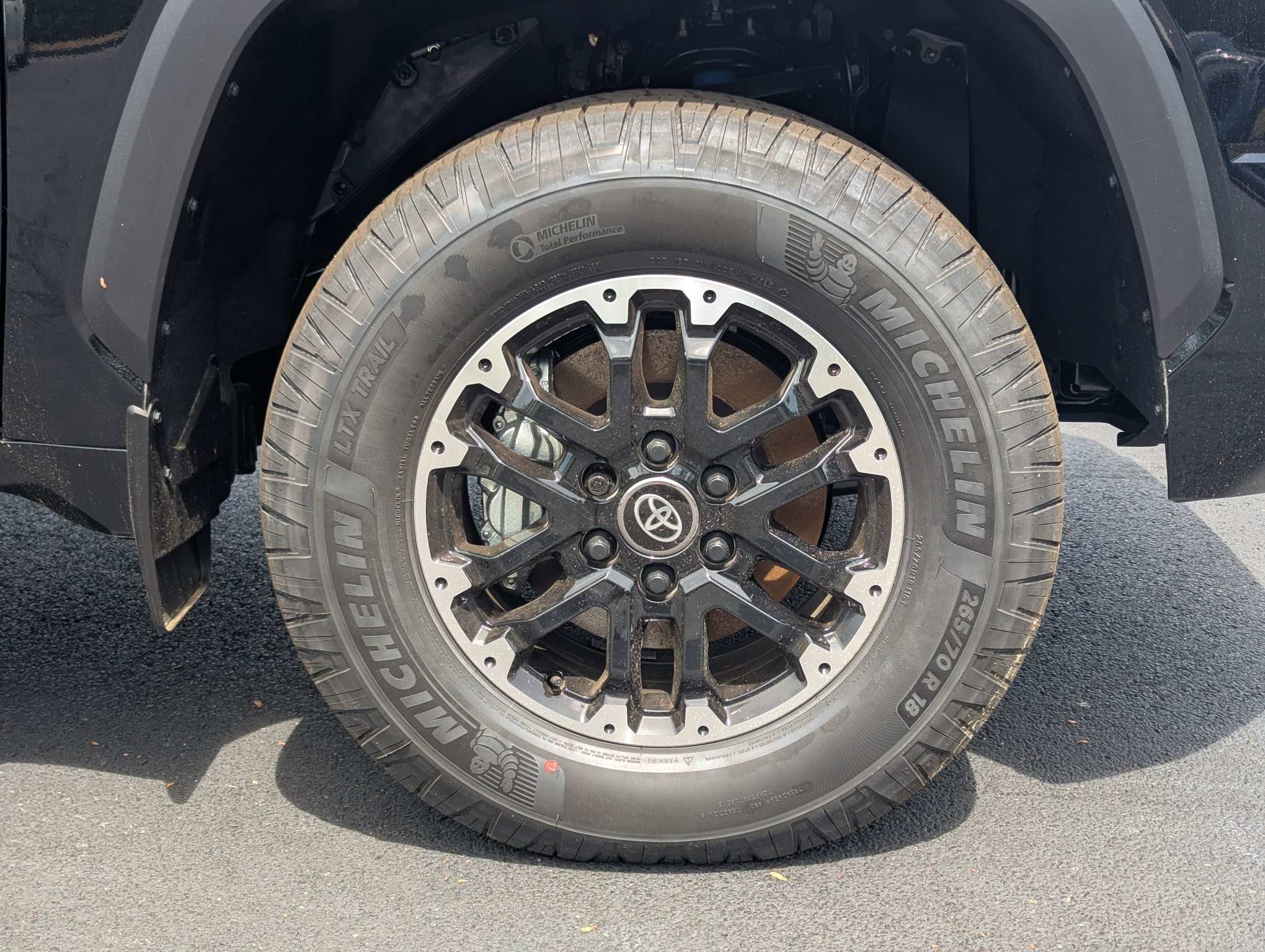 2026 Toyota Tundra SR5 - Photo 12